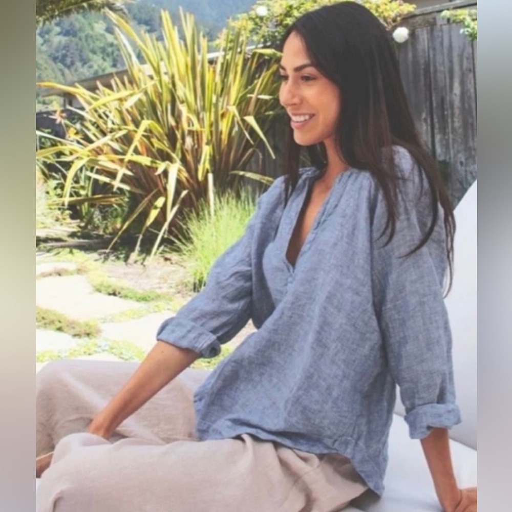 CP SHADES LIVIA DEEP V PULLOVER LINEN BLOUSE